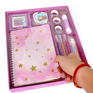 Juego <span class=keywords><strong>de</strong></span> diario DIY al por mayor <span class=keywords><strong>para</strong></span> estudiantes, juego <span class=keywords><strong>de</strong></span> papelería, regalo <span class=keywords><strong>para</strong></span> <span class=keywords><strong>niñas</strong></span>, niños, kit <span class=keywords><strong>de</strong></span> <span class=keywords><strong>manualidades</strong></span> DIY - Product Image 1