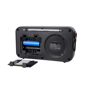Radio portable FM/AM/SW avec guide vocal, lecteur USB sans fil, carte TF, lampe torche, lumière SOS, piles AA rechargeables, rétroéclairage. - Product Image 6