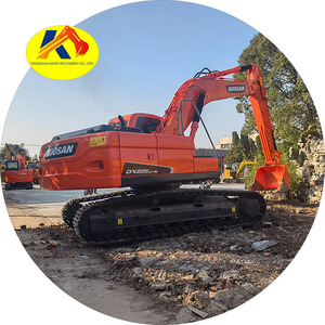 รถขุดมือสอง ปี 2023 รุ่น Doosan DX225LC-9c เครื่องยนต์ Doosan สภาพดี ของแท้ ขาย รถขุด 22.5 ตัน กำลัง 124 กิโลวัตต์ - Product Image 1
