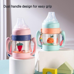 Biberon resistente e facile da usare con Design antiscivolo, impugnatura comoda e apertura del coperchio senza sforzo per un'alimentazione conveniente - Product Image 4