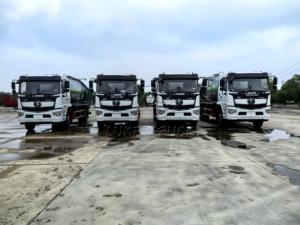 Heavy Duty SHACMAN Vacuum Sewage Truck 15m³, Custom Tank Material, Selectable Vacuum Pump for Municipal Sewage & Septic Cleaning - Product Image 5