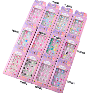 24Pcs Press-On Kid Của Móng Tay Nghệ Thuật Lời Khuyên Trẻ Em Của Mô Hình Trái Tim Pháp Ngắn Đầy Đủ Bìa Giả Móng Tay Thạch Sticker Ngón Tay Bán Buôn - Product Image 2