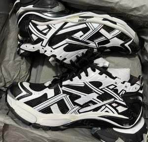 Chaussures de marche unisexes tendance 2026 de haute qualité, style rétro Track 7.0, légères, pour l'été et l'automne, avec empeigne en PU et fermeture éclair - Product Image 3