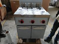 Friteuse électrique commerciale en acier inoxydable, verticale, 3 cuves, 3 paniers, pour poulet frit, aliments frits