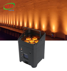 6x18W 6 en 1 RGBWAUV Luces de proyección alimentadas por batería blancas con carga Flight Case Batería Uplights - Product Image 5