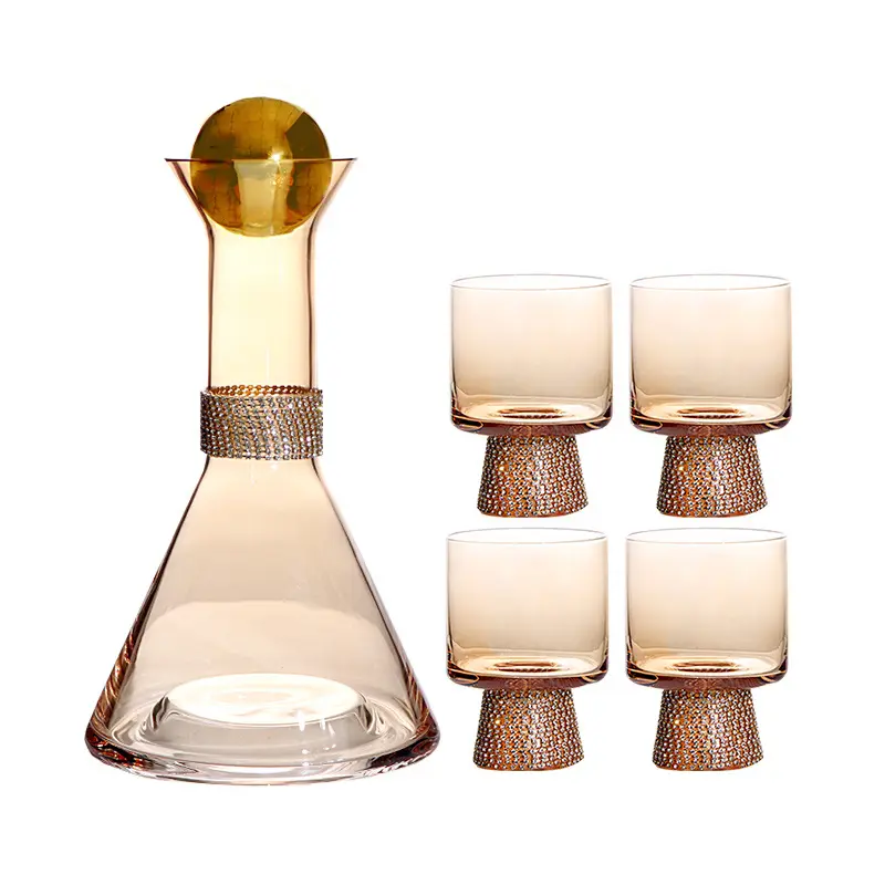 Neues Design Home Dinking Glasflasche Bernstein grau Wassers aft Glas becher Galvani siertes farbiges Glaskrug-Set mit Diamant
