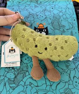 Petit porte-clés mignon en peluche, motifs cacahuète, croissant, ballon de football, avocat, jouet en forme de fruit, pendentif pompon en peluche pour clés de voiture et sac à dos - Product Image 5