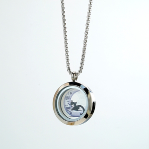 Collar con Medallón Personalizado con Foto, Cadena de Caja de 25 mm, Diseño de Gato en la Luna, el Más Vendido para Mujer, Ideal para Aniversario - Product Image 3