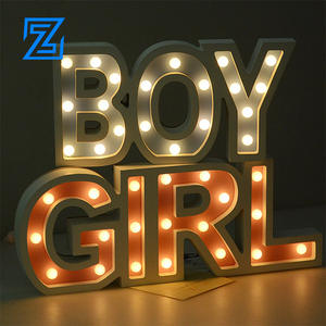 Enseigne lumineuse géante « Mr and Mrs » – Lettres d'amour géantes de 3, 4 ou 5 pieds avec ampoules LED - Product Image 6