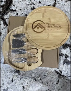 Ensemble cadeau <span class=keywords><strong>de</strong></span> couteaux avec logo personnalisé, petite assiette rotative ronde <span class=keywords><strong>de</strong></span> <span class=keywords><strong>Noël</strong></span>, <span class=keywords><strong>plateau</strong></span> à charcuterie tout-en-un en bambou avec couvercle - Product Image 6
