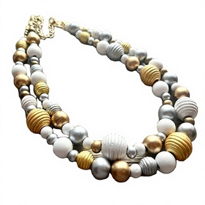 Collar de Cuentas de Resina Hecho a Mano, Diseño Bohemio Multicolor, Joyería Elegante para Mujer, Ideal para Fiestas - Product Image 1