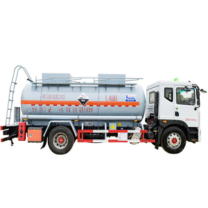 Tankers corrosivos de gran capacidad de acero al carbono personalizables vendidos en fábrica Rueda motriz 6x4 Nueva condición para almacenamiento de aceite - Product Image 3