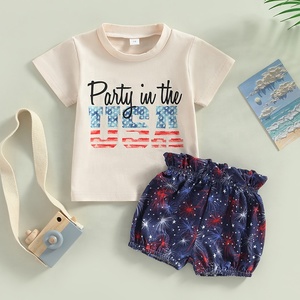 Set Estivo per Bambine di 12 Mesi, Magliette con Logo e Pantaloncini Coordinati, Completo 2 Pezzi per il Quattro Luglio - Product Image 2