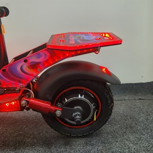 Trottinette électrique à deux roues, batterie 8Ah, moteur sans balais, pliable, étanche, avec absorption des chocs avant et arrière, noire - Product Image 2