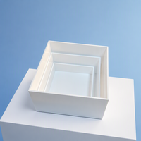 Présentoirs Cubiques Modernes en Acrylique Blanc Brillant Écologique de Qualité Supérieure – Boîtes de Présentation Carrées pour Aliments, Socles de Buffet Empilables