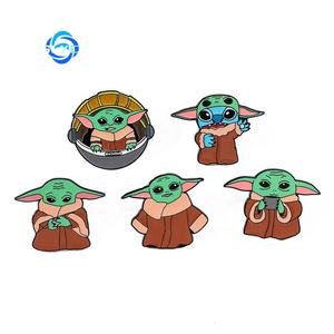 เข็มกลัดโลหะรูปดาว <span class=keywords><strong>Yoda</strong></span> สุดน่ารักป้ายน้ำมันหล่นตกแต่งด้วยหมุดโลหะอัลลอย - Product Image 5