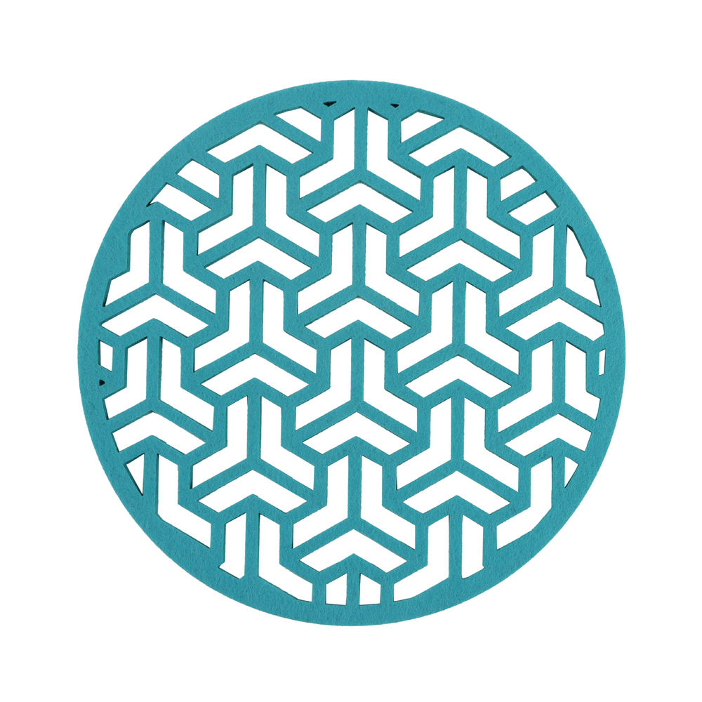 มีสีเขียวขุ่น