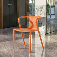 Fauteuil contemporain moderne en PP, chaise de salle à manger empilable en plastique courbé, durable, pour la maison, le bureau et la cuisine