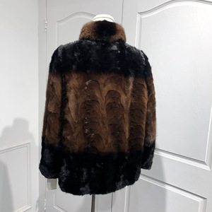 Assurance commerciale, vêtements pour femmes hiver 2023, haute qualité, <span class=keywords><strong>pas</strong></span> <span class=keywords><strong>cher</strong></span>, grande taille, fourrure véritable, manteaux en vison brun pour femmes - Product Image 3