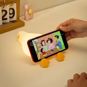 EGOGO özel Logo yalan düz ördek gece lambası karikatür hayvan çocuklar işıkları yumuşacık ördek ışık oyuncaklar silikon yumuşak ducky'nin yatıyordu lamba