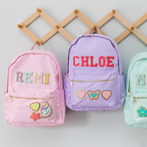 Sac à <span class=keywords><strong>dos</strong></span> personnalisé en nylon léger avec fermeture éclair et <span class=keywords><strong>patch</strong></span> en chenille <span class=keywords><strong>pour</strong></span> la rentrée scolaire – Cadeau idéal <span class=keywords><strong>pour</strong></span> enfants - Product Image 3
