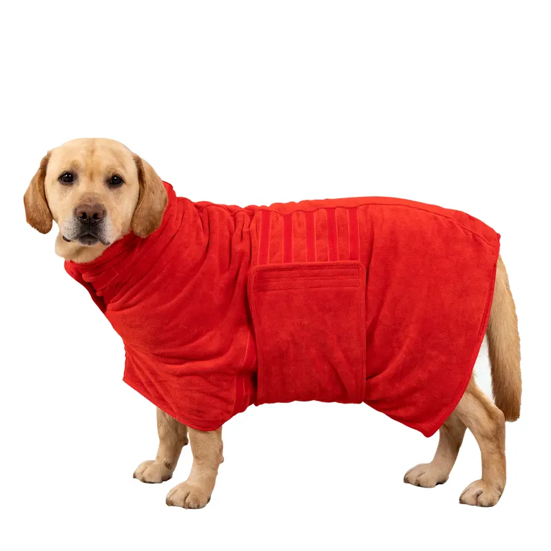 Vente en gros de peignoir en microfibre pour chien Serviette absorbante pour animaux de compagnie pour le bain et le toilettage Robe de toilette fonctionnelle
