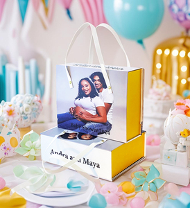 Caja de Regalo para Baby Shower 2026 <span class=keywords><strong>con</strong></span> MOQ Bajo, Caja Rígida de Papel <span class=keywords><strong>con</strong></span> Imán Personalizada, Forro de <span class=keywords><strong>Tela</strong></span>, Grabado en Relieve, Foto Personalizada de Mamá y Papá - Product Image 2
