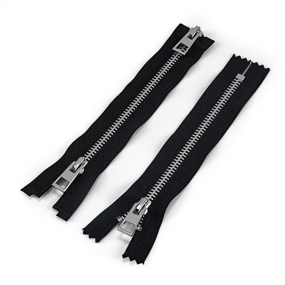 Cerniera A Spirale In Nylon Idrorepellente N. 7 Con Nastro Riflettente Nero E Argento *Tagliata Su Misura* - Italia - Foto 9