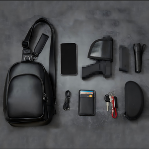Bolso Bandolera Unisex CCW - Cierre Magnético de Acceso Rápido, Funda Universal Oculta (Negro PU Patrón Sólido) Poliéster - Product Image 5