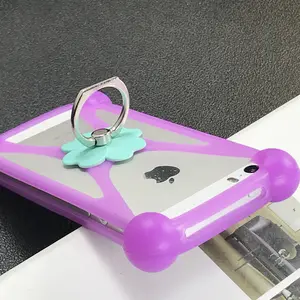 2022 New Lucky Clover Cover 3D Soft Silicon custodia universale da 4.0-6.0 pollici per Iphone Samsung Xiaomi Huawei more con anello del telefono