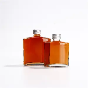 Latest Flat Hip Flask 200ミリリットルGlass Bottle With Screw Lid For Clear Glass Whisky Bottle