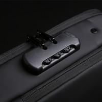 Tas Dada Anti Maling Tahan Air untuk Pria dengan Port Pengisian Daya USB, Kunci Sandi, dan Desain Ergonomis untuk Perjalanan Sepeda Motor