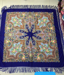 140*140cm Yiwu Woge Factory nuevo Maxi estilo eslavo estola Tippet estampado Floral señora algodón poliéster flecos cuadrados chal ruso - Product Image 1