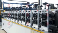 Máquina Perfiladora de Rodillos FORJEN de Precisión Controlada por PLC con Motor y Engranajes para Perfiles de Cartón Plano Tipo C/U