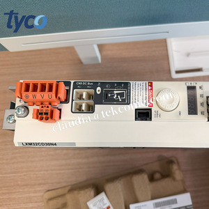เซอร์โวไดรฟ์ Schneider Electric LXM32CD30N4 กำลัง 3 กิโลวัตต์ 3 เฟส 400 โวลต์ ควบคุมความถี่แปรผัน IP20 พร้อมระบบป้องกันโอเวอร์โหลด - Product Image 5