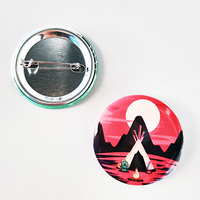 Alfileres de botón de insignias de estaño de Anime personalizados de Venta caliente con insignias de Metal de diseño de hojalata únicas para coleccionistas