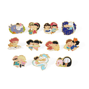 Venta al por mayor Spirited Away Gake no the <span class=keywords><strong>Ponyo</strong></span> No Face Man Kawaii japonés recoger decoración Anime aleación insignia broche Pin - Product Image 6