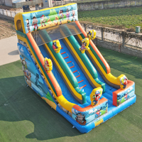 Tobogán Inflable Seco con Temática Pirata, con Pared de Escalada y Rociador de Agua, para Diversión en el Patio Trasero y Uso Comercial