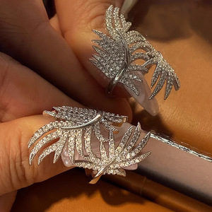 Bague en feuille de bananier pour femme, bijou de doigt élégant et tendance - Product Image 4