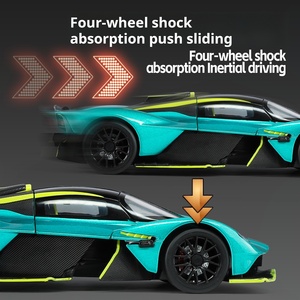 Modèle de voiture de sport <span class=keywords><strong>Aston</strong></span> <span class=keywords><strong>Martin</strong></span> Valkyrie en alliage moulé sous pression, jouet pour enfants, cadeau, effets lumineux et sonores, proportion 1:23, pile bouton - Product Image 5