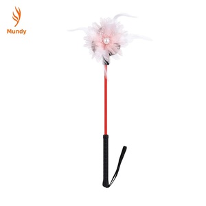 Producto de Restricción Sexual SM para Parejas: Varita Estimuladora de <span class=keywords><strong>Plumas</strong></span> para Coqueteo, Flogger y Estimulador de Picor - Product Image 3