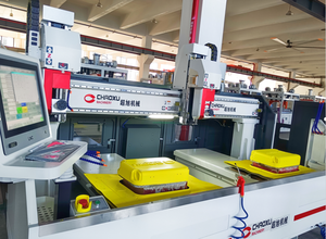 Macchina per la Produzione di Valigie in ABS PC PP, Macchina da Taglio CNC Robotizzata, Macchina per la Produzione di Sacchetti di Plastica - Product Image 6