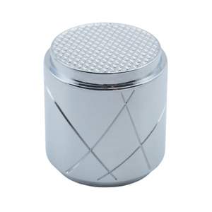 En stock – Capuchons de parfum en zamac de 15 mm pour flacon, design cylindrique argenté, couvercle métallique chromé pour parfum, capuchons à sertir pour scellage - Product Image 1