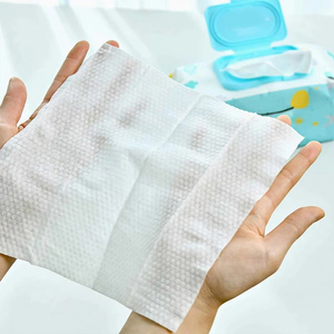 Lingettes pour bébé extra-larges personnalisées 18*18cm, hypoallergéniques, non parfumées, ultra-hydratantes, lingettes humides à l'eau pour le nettoyage des mains et de la bouche du bébé - Product Image 4