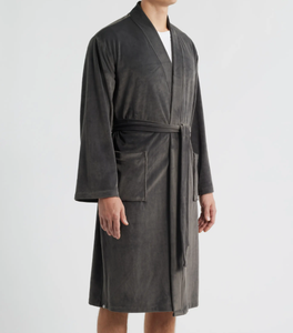 Vente en gros de peignoirs thermiques d'automne et d'hiver Chemises de nuit pour hommes Amoureux <span class=keywords><strong>Grande</strong></span> robe de bain longue en flanelle épaissie Vêtements de nuit pour hommes - Product Image 2