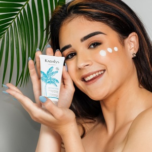 Kadalys Hecho en Francia 50ml Exfoliante Facial Sostenible de Plátano, Gel Exfoliante - Product Image 2