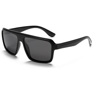 Gafas de sol polarizadas Greyjack TR90 con montura negra unisex, protección UV400, tipo 3 lentes K007 - Product Image 2
