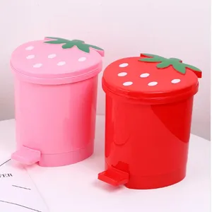 Mini poubelle à fraises avec couvercle, support de table mignon de style dessin animé - Product Image 3