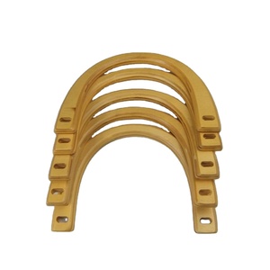 Poignée de <span class=keywords><strong>sac</strong></span> en <span class=keywords><strong>bois</strong></span> pour <span class=keywords><strong>sac</strong></span> à main prix usine accessoires de mode en <span class=keywords><strong>bois</strong></span> naturel accessoires de vêtement accessoires de décoration Xinyuan - Product Image 1