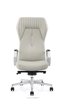 Dernières chaises pivotantes de réalisateur en cuir design Chaises de direction à dossier haut Chaises de bureau de patron en cuir PU blanc